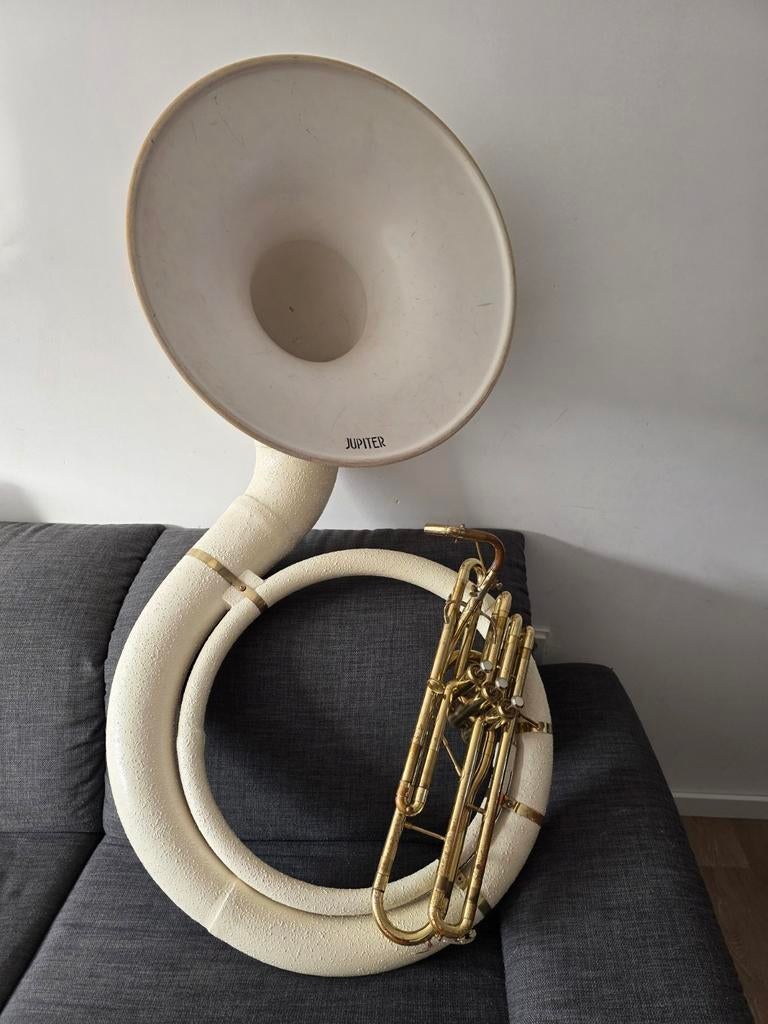 Jupiter sousafoon, Ophalen, Gebruikt, Bes-tuba, Met koffer of draagtas