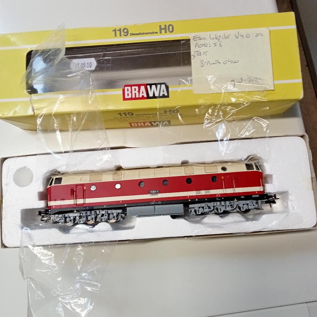 Brawa 0400 H0 Diesellocomotief BR 119 van de DR adres 56, Hobby en Vrije tijd, Modeltreinen | H0, Gebruikt, Gelijkstroom, Wagon