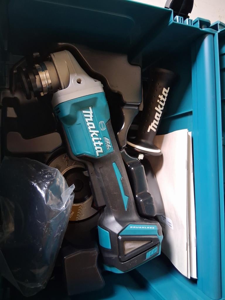 Makita DGA508J haakse slijper zonder accu, Doe-het-zelf en Verbouw, Gereedschap | Slijpmachines, Ophalen of Verzenden, Minder dan 700 watt