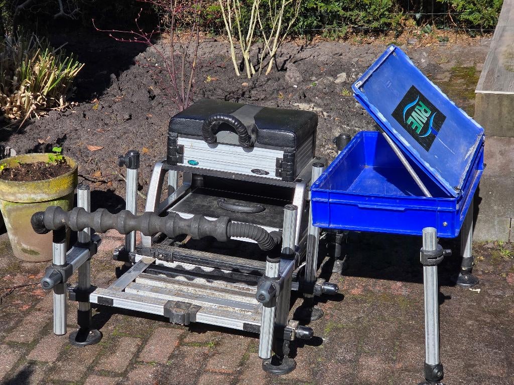 Rive visplateau, Watersport en Boten, Ophalen, Gebruikt, Complete set