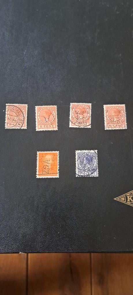 Nederland 6 zegels met perfins  Zie de scans, Ophalen of Verzenden, Nederland