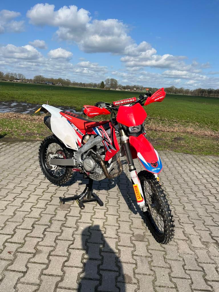 Honda CRF 450 met kenteken - 2012 - akra