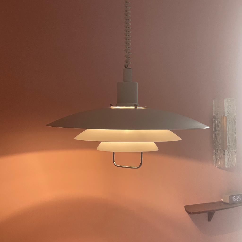 Deense LAMP trekpendel wit vintage ala Poulsen retro Scandi, Huis en Inrichting, Lampen | Hanglampen, Gebruikt, Ophalen of Verzenden