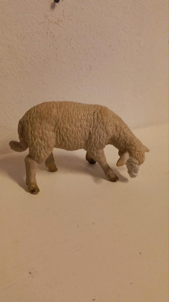 Schleich grazent schaap 13226, Ophalen of Verzenden, Zo goed als nieuw, Boerderijdier, Beeldje of Figuurtje