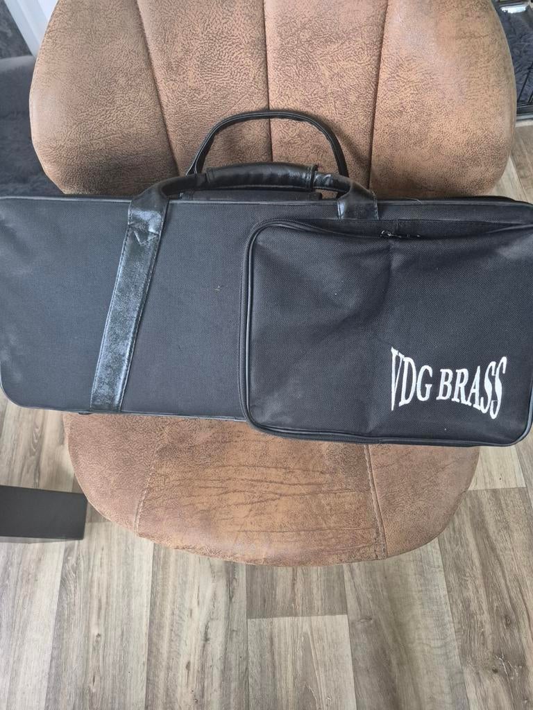 VDG Brass trompet , bes trompet, Ophalen, Gebruikt, Bes-trompet