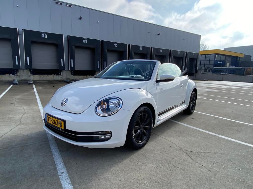Volkswagen Beetle (Kever) 1.4 TSI 118KW Cabriolet 2013 Wit, Auto's, Voorwielaandrijving, 4 cilinders, Cabriolet, Handgeschakeld
