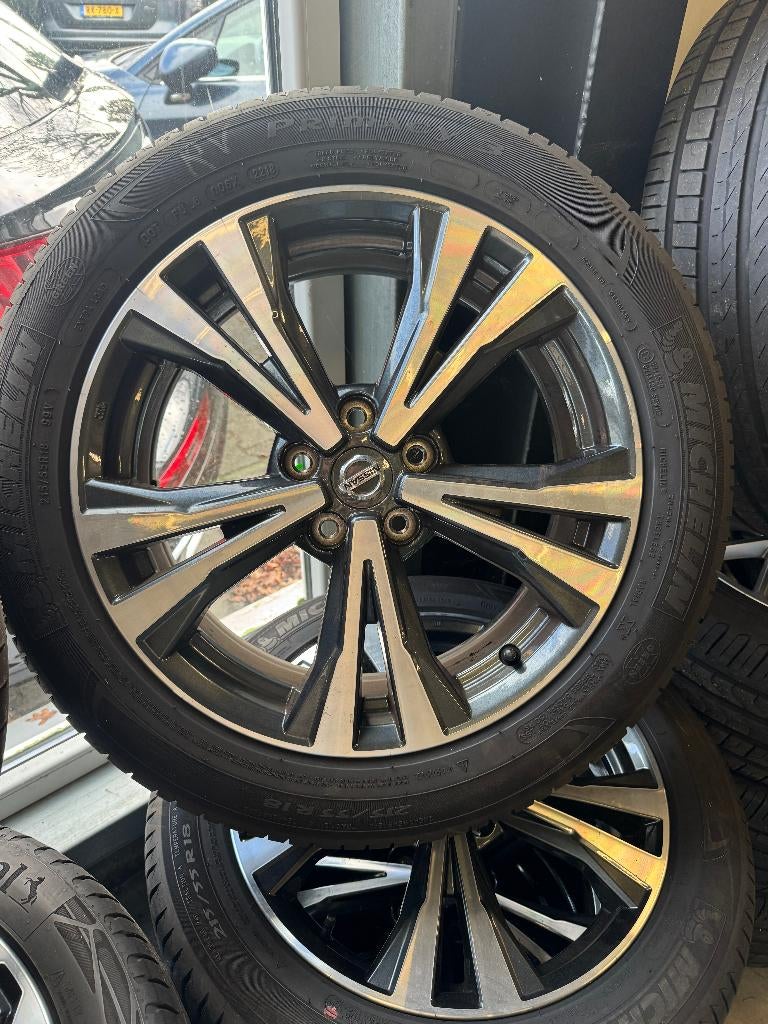 Nissan Qashqai origineel 18 INCH lichtmetalen velgen, Ophalen, 18 inch, 215 mm, Velg(en)