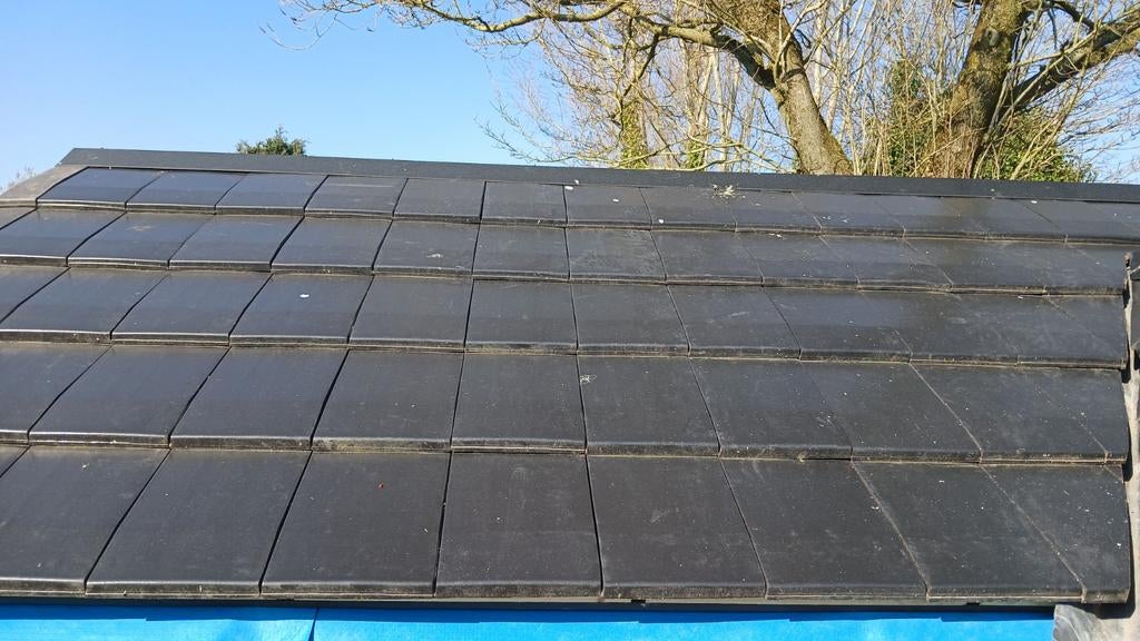 Dakpannen, Doe-het-zelf en Verbouw, Dakpannen en Dakbedekking, Ophalen, Steen of Klei, Zwart, Nieuw