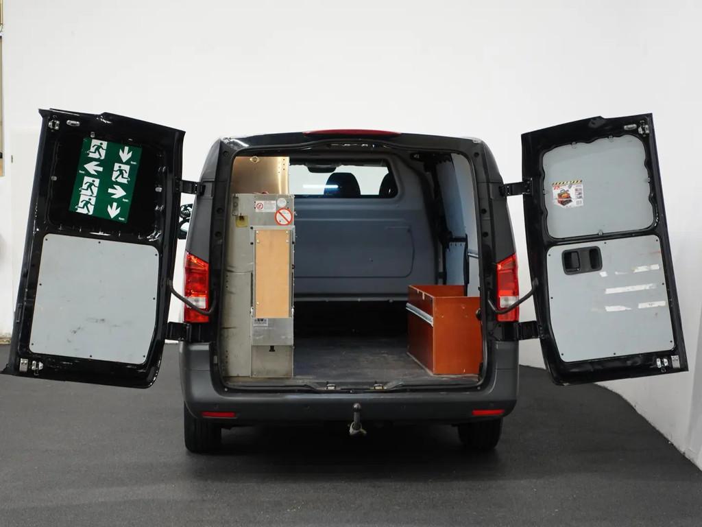 Mercedes-Benz Vito 111 CDI Functional Lang € 16.990,00, Stof, Gebruikt, 4 cilinders, Zwart