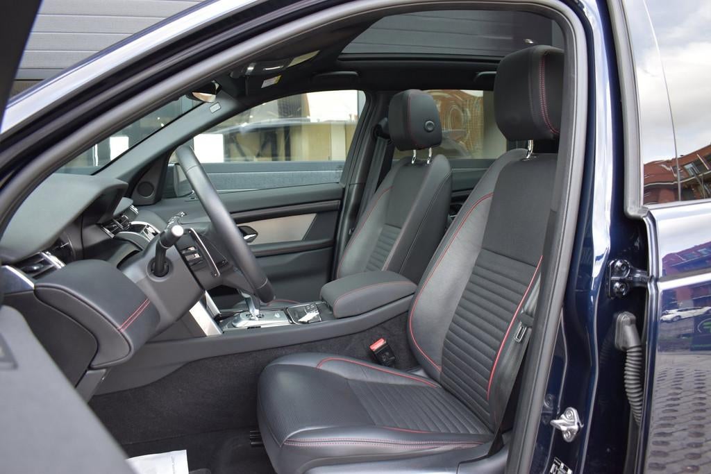 Land Rover DISCOVERY SPORT P300e 1.5 R-Dynamic Black Pack HS, 309 pk, Blauw, Discovery Sport, Adaptive Cruise Control