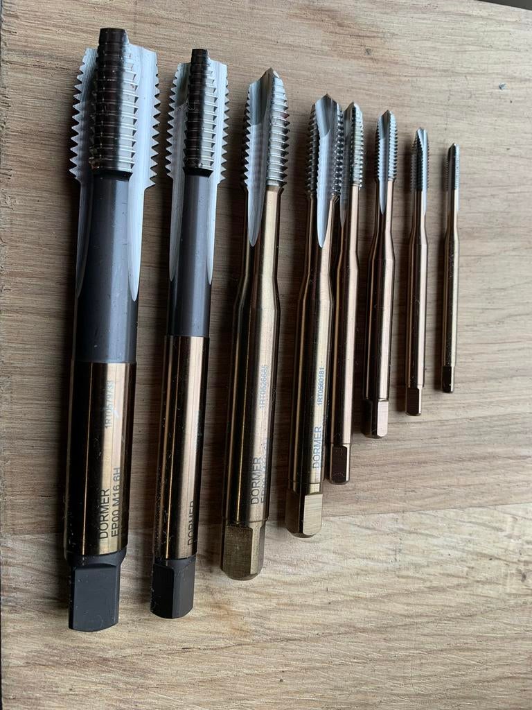 DORMER TAPPENSET 8 delig M3 t/m M16 nieuwe machinetappen, Ophalen of Verzenden, Zo goed als nieuw