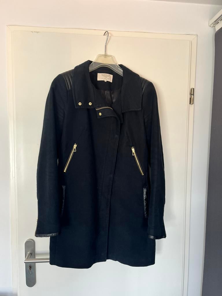 Zara zwarte jas L goud zwart leer trenchcoat tussenjas, Kleding | Dames, Jassen | Zomer, Ophalen of Verzenden, Gedragen, Maat 42/44 (L)