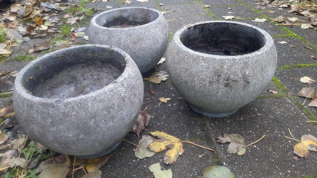 3 Spanish Bloempotten bloembakken nu maar 150,-, Tuin en Terras, Bloempotten, Zo goed als nieuw, Steen, Binnen, Balkon, Tuin, Minder dan 40 cm