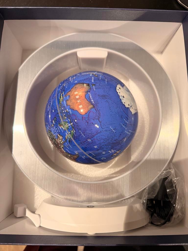Magnetische Levitatie Wereldbol met Verlichting, Ophalen of Verzenden, Interactief, Nieuw
