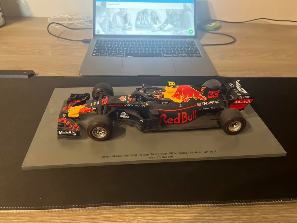 Spark RB14 Max Verstappen Winner Mexican GP 2018 schaal 1:18, Ophalen of Verzenden, Zo goed als nieuw, Overige merken