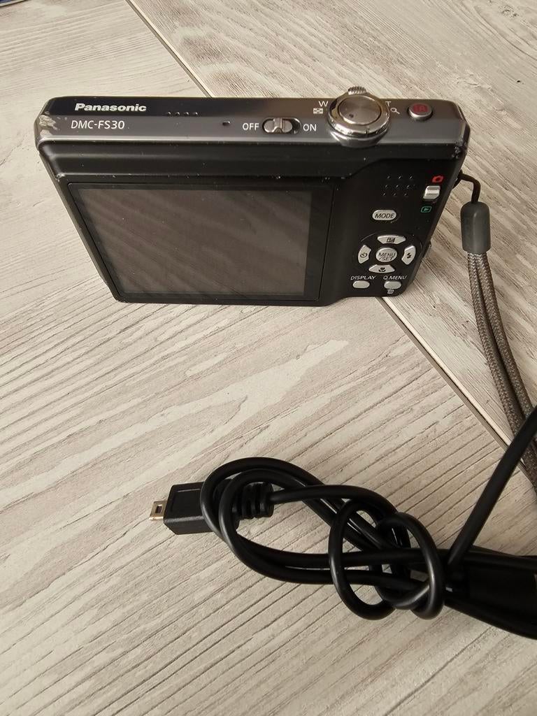Panasonic lumix DMC-FS30 camera met usb kabeltje., Ophalen, 14 Megapixel, Gebruikt, Compact