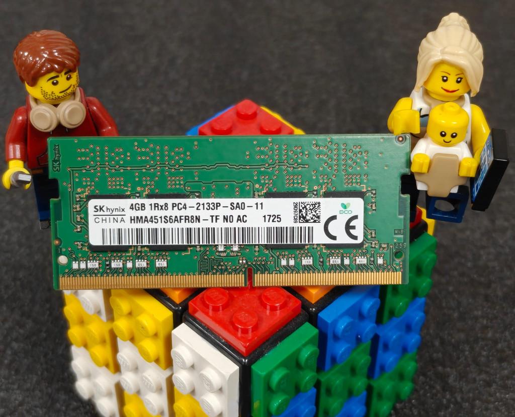 SK hynix HMA451S6AFR8N-TF NO AC 4G DDR4 2133 SODIMM Geheugen, DDR4, Ophalen of Verzenden, Zo goed als nieuw, Laptop