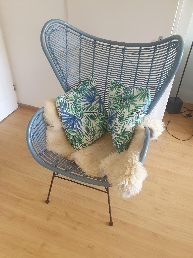 HKliving vtwonen Egg Rotan Stoel blauw, Ophalen, Scandinavisch/modern, Zo goed als nieuw, 75 tot 100 cm