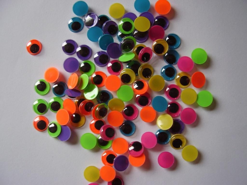 Op te plakken wiebeloogjes diverse maten rond en ovaal, Materiaal, Nieuw, Ophalen of Verzenden, Linschoten