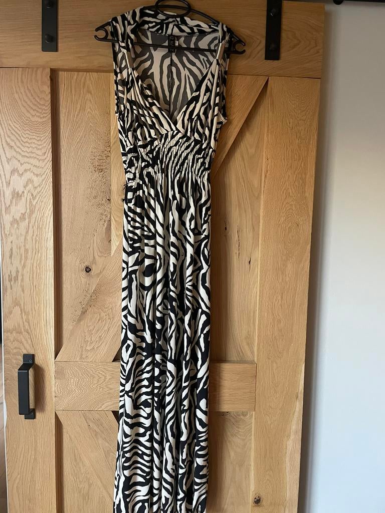 Jurk van het merk IZ NAIZ, Iz naiz, Zwart, Ophalen of Verzenden, Gedragen