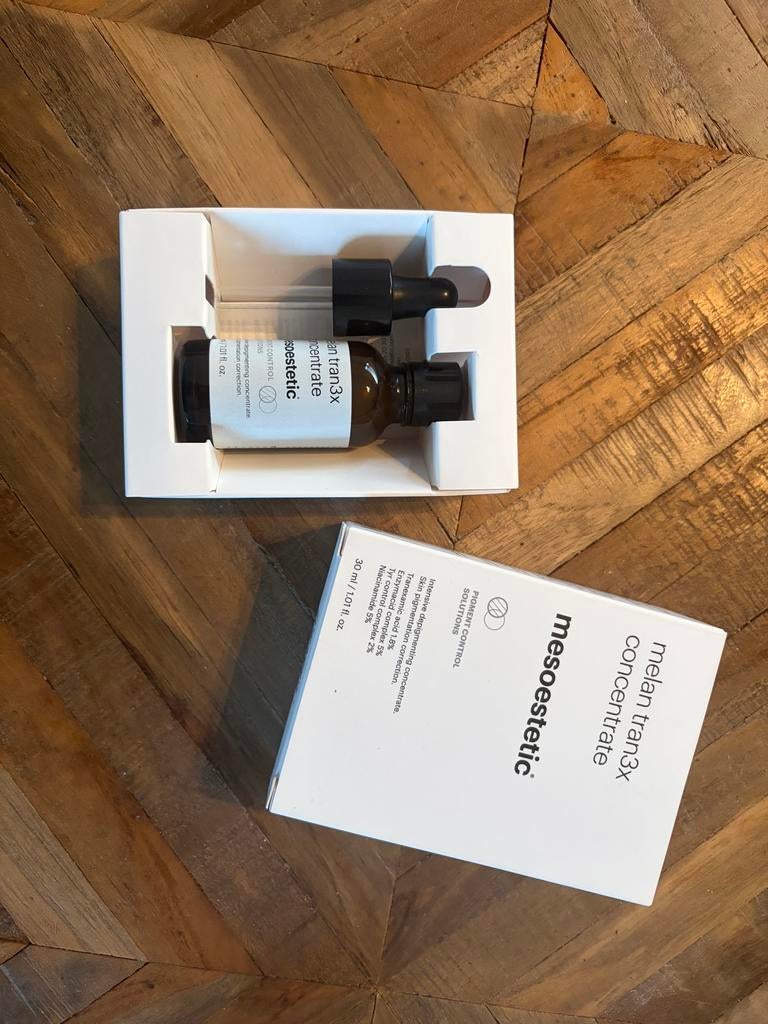 Mesoestetic Melan Tran3x Concentrate - Nieuw in doos, Ophalen of Verzenden, Nieuw, Gehele gezicht, Verzorging