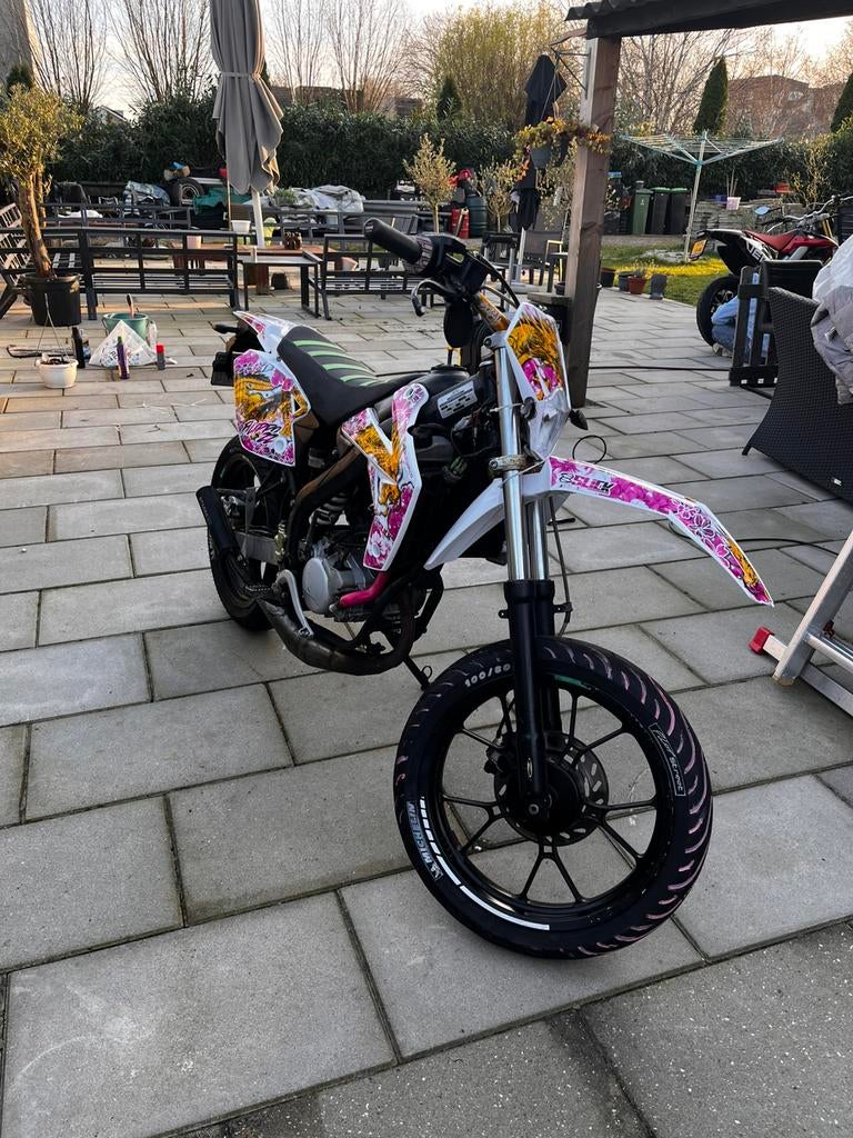 Rieju MRT 50 Schakelbrommer, Fietsen en Brommers, Brommers | Overige merken, Ophalen, 6 versnellingen, Gebruikt, Maximaal 45 km/u