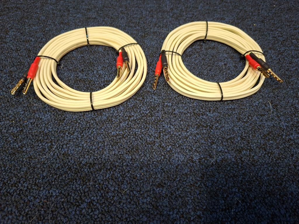 2 x 2.65 meter van den Hul The Snowline Luidsprekerkabels, Audio, Tv en Foto, Audiokabels en Televisiekabels, Ophalen of Verzenden