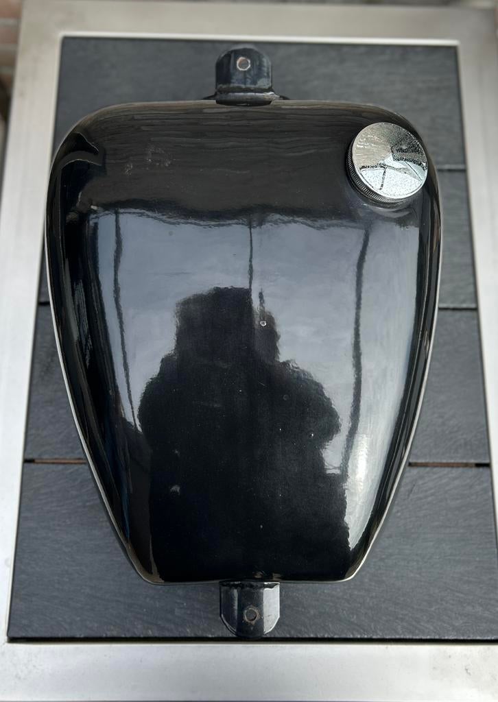 Mustang tank 3,3 gallon is +/- 12,5 liter. (Deuk vrij), Motoren, Onderdelen | Harley-Davidson, Ophalen of Verzenden, Gebruikt