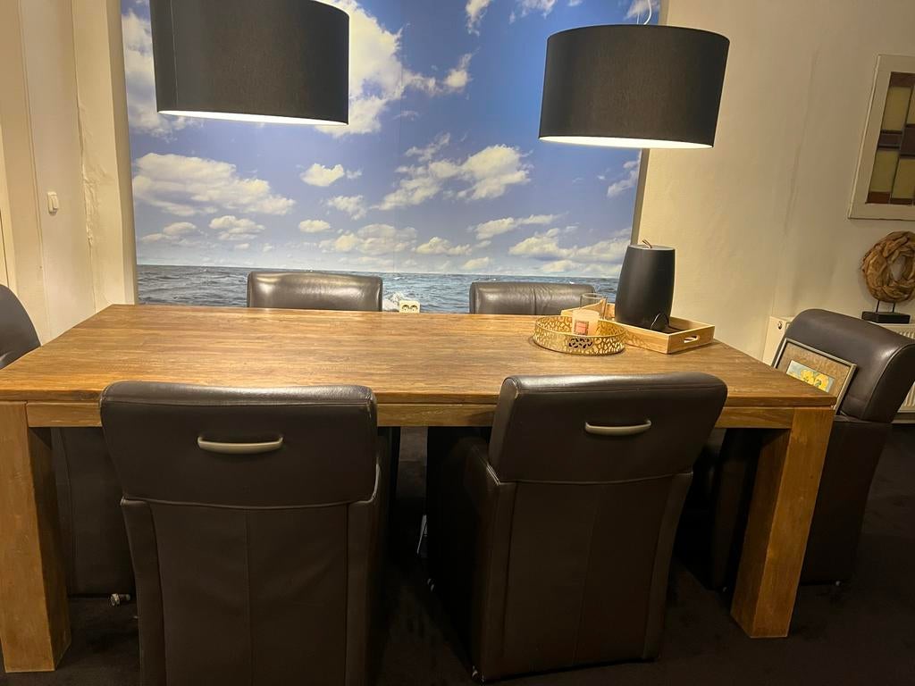 Mooie houten teak eettafel met 6 stoelen en 2 lampen, Ophalen, Gebruikt, 200 cm of meer, 50 tot 100 cm