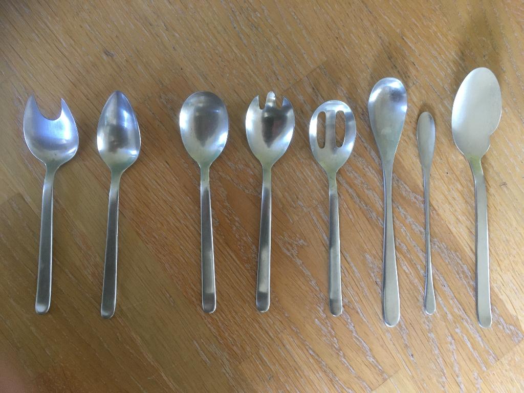 Pott bestek 8 zeer speciale RVS lepels samen, Ophalen of Verzenden, Zo goed als nieuw, Rvs of Chroom, Vaatwasserbestendig