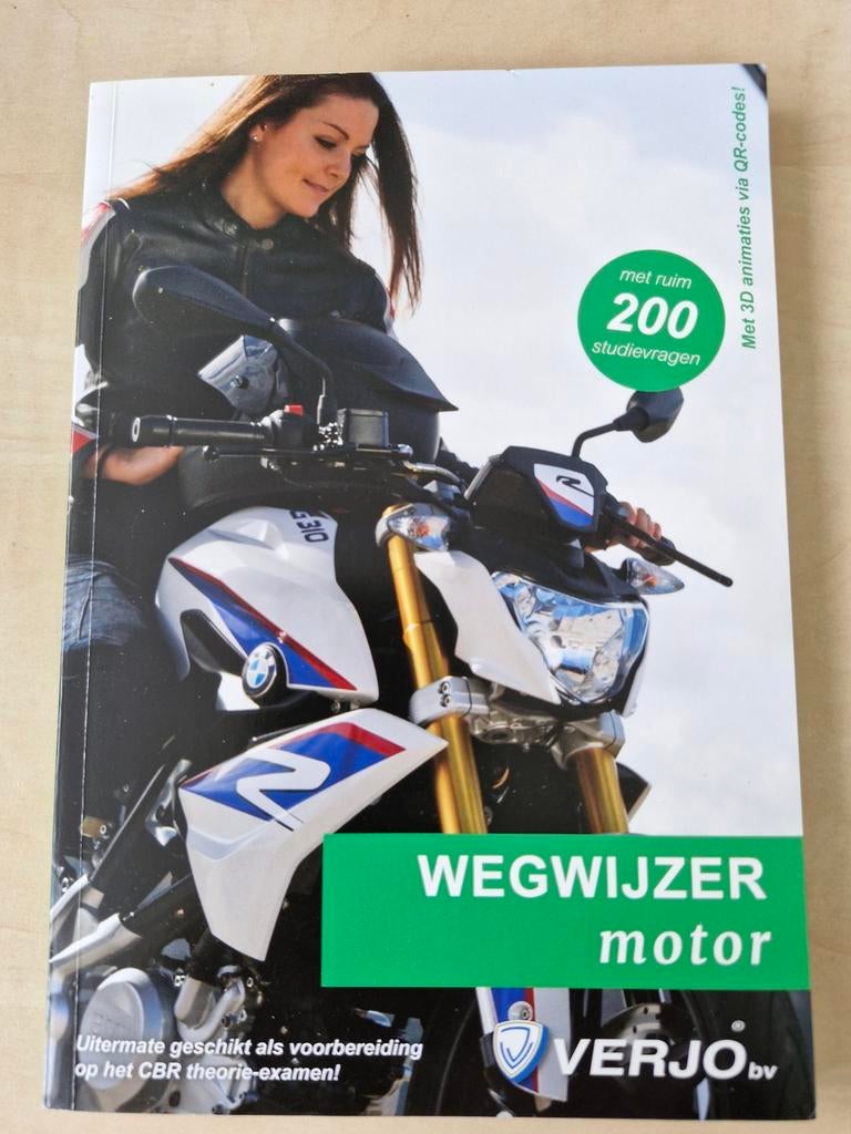 Wegwijzer motor en Examentraining motor, Boeken, Ophalen of Verzenden
