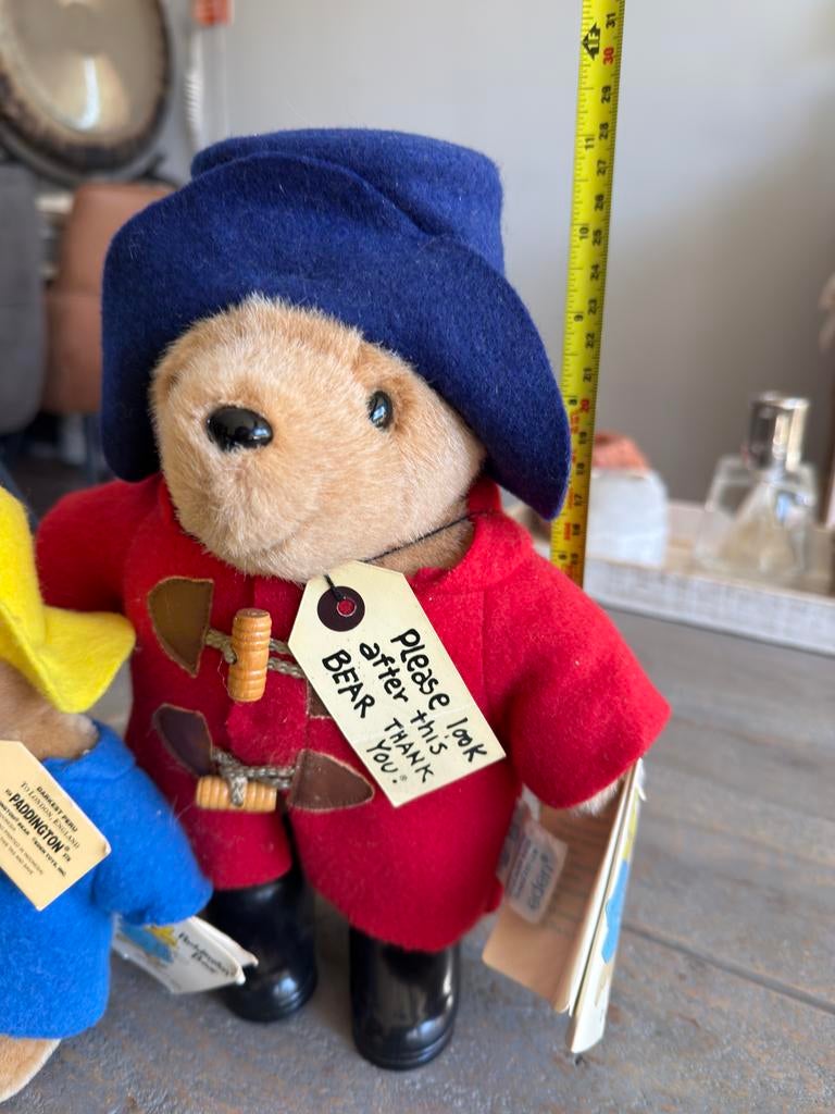 Beertje Paddington groot staand met kaartjes Eden en jas, Ophalen of Verzenden, Zo goed als nieuw, Stoffen beer, Overige merken