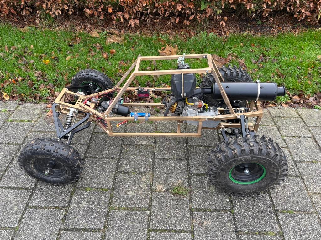 RC Auto XXL, 50cc trekstarter. Met fietskar, Ophalen, Zo goed als nieuw, Overige schalen, Auto offroad