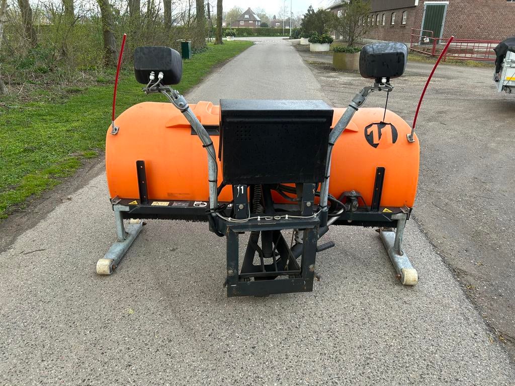 Sneeuwschuif nido, Ophalen of Verzenden, Zo goed als nieuw