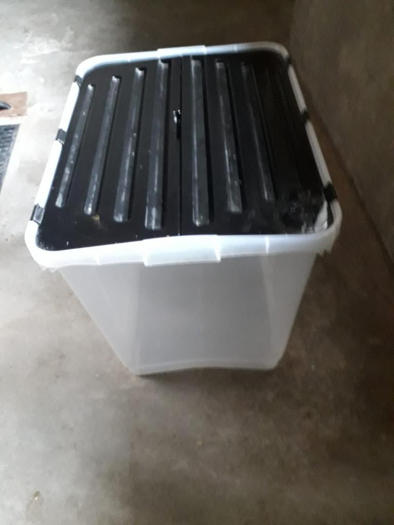 Opbergbox 100 liter, Doe-het-zelf en Verbouw, Kratten en Dozen, Ophalen, Zo goed als nieuw, Bak of Kist