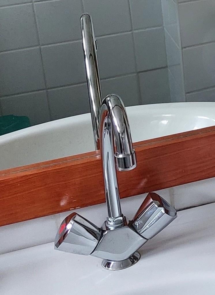 Grohe wastafelkraan warm/koud - gedemonteerd 03/'26, Doe-het-zelf en Verbouw, Sanitair, Gebruikt, Wastafel, Chroom, Ophalen