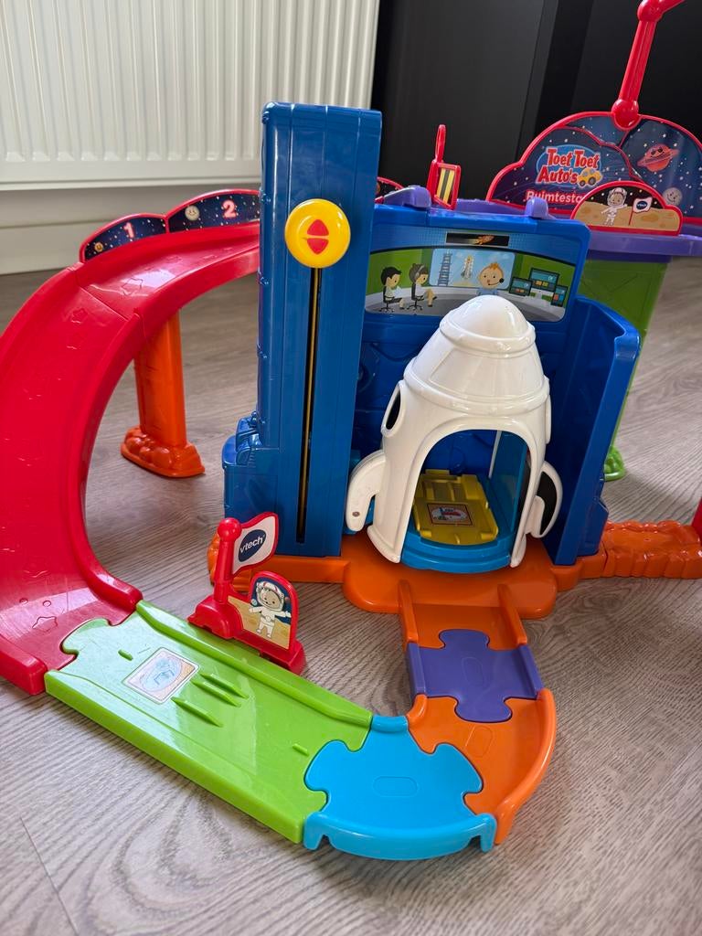Toet Toet Auto's Ruimtestation VTech, Kinderen en Baby's, Speelgoed | Vtech, Ophalen of Verzenden, Gebruikt, 2 tot 4 jaar
