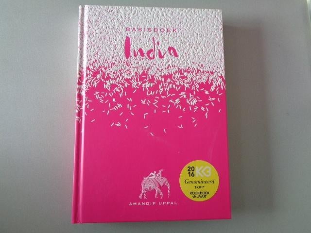 Basisboek India - Amandip Uppal, Hoofdgerechten, Azië en Oosters, Ophalen of Verzenden, Zo goed als nieuw
