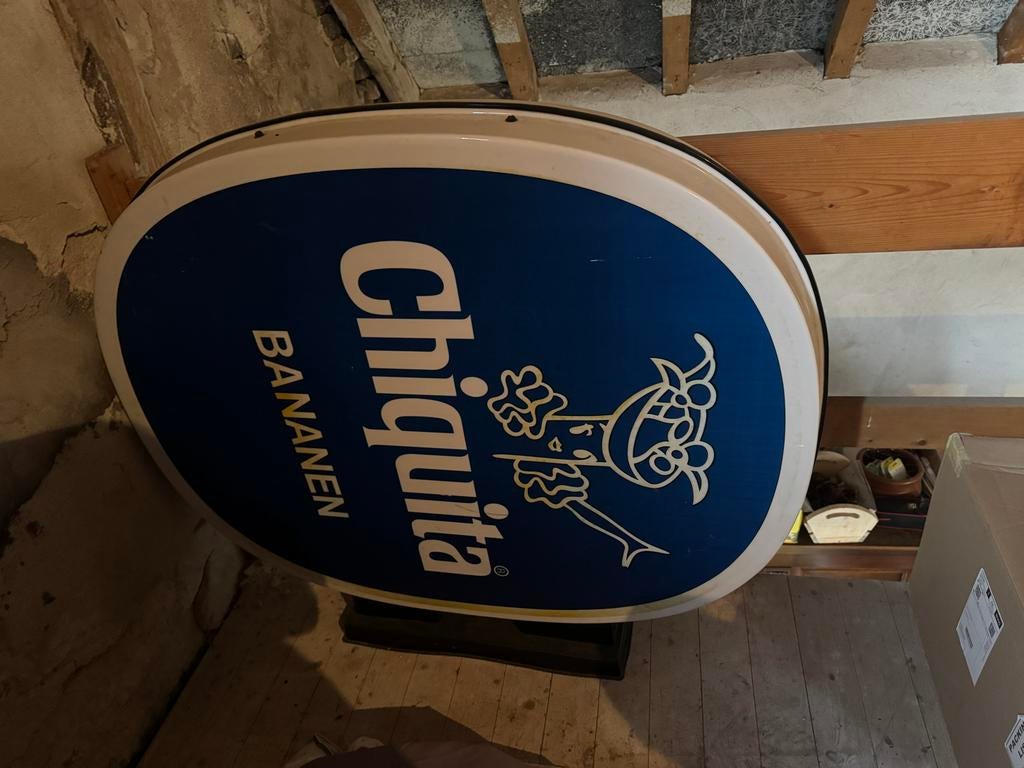 Lichtbak Chiquita retro, Ophalen