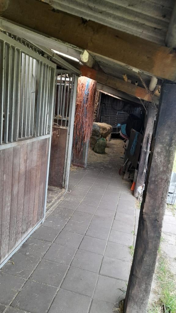 Privestalling wei en opslagruimte, Dieren en Toebehoren, Stalling en Weidegang