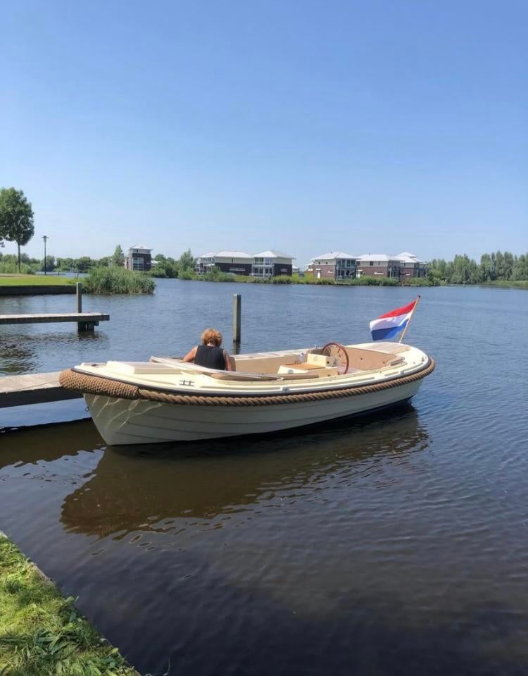 Oudhuijzer 600 sloep inclusief trailer, Ophalen, 10 tot 30 pk, Binnenboordmotor, Diesel