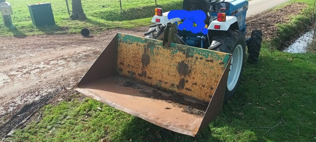 Grondbak schepbak transportbak, Ophalen, Hout