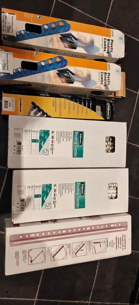 Diverse bindruggen en EASY-FILE archiveringssysteem, Ophalen of Verzenden, Overige typen