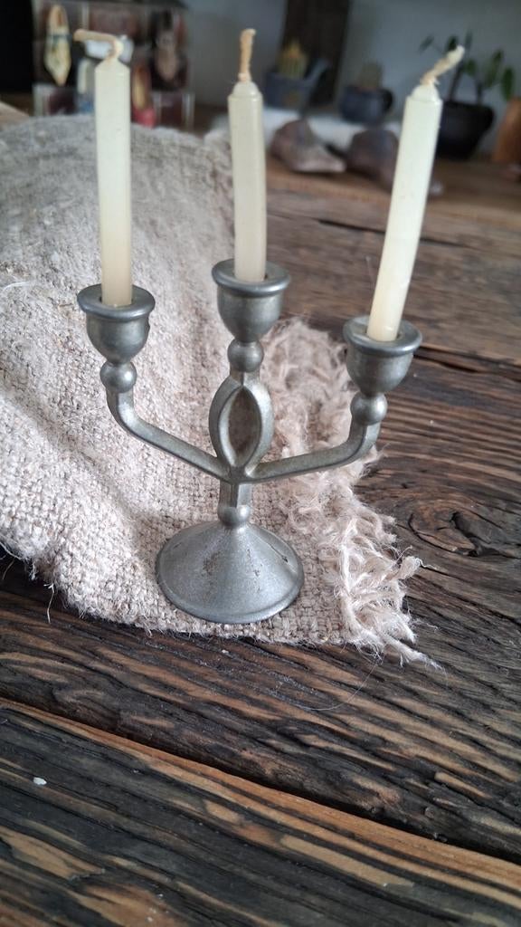 Set van 5 tinnen miniatuur kandelaars  lamp strijkijzer, Ophalen of Verzenden