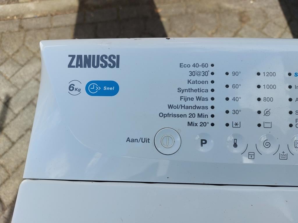 Zanussi boven lader wasmachine in goede staat, Ophalen, 1200 tot 1600 toeren, 85 tot 90 cm