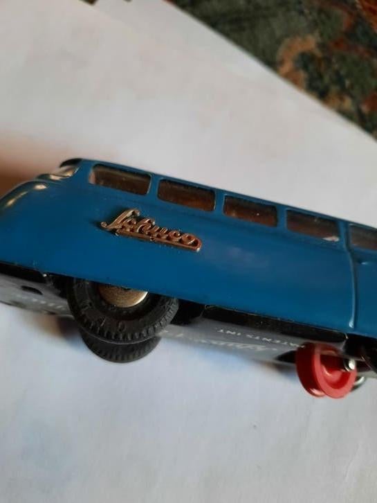 Schuco Varianto Bus 3044 - Nieuwstaat (oude winkelvoorraad), Ophalen of Verzenden