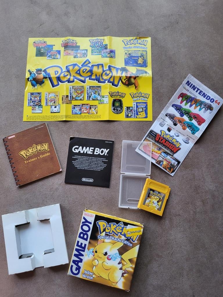 Gameboy spel pokémon yellow compleet, Spelcomputers en Games, Games | Nintendo Game Boy, Avontuur en Actie, 1 speler, Ophalen of Verzenden