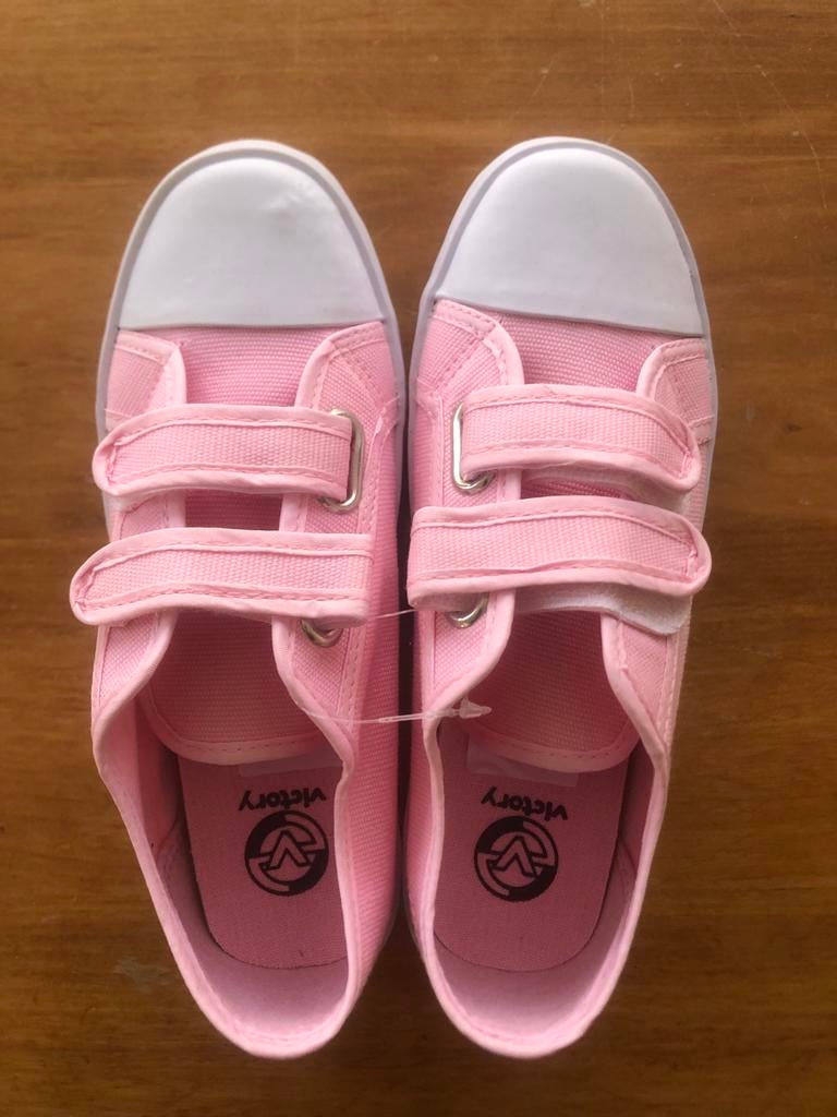 Nieuwe roze gymschoenen maat 34 - Victory, Kinderen en Baby's, Kinderkleding | Schoenen en Sokken, Ophalen of Verzenden, Nieuw