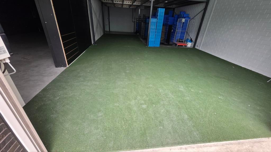 Kunstgrasmat ca 80m2. Gratis ophalen in Barendrecht, Ophalen