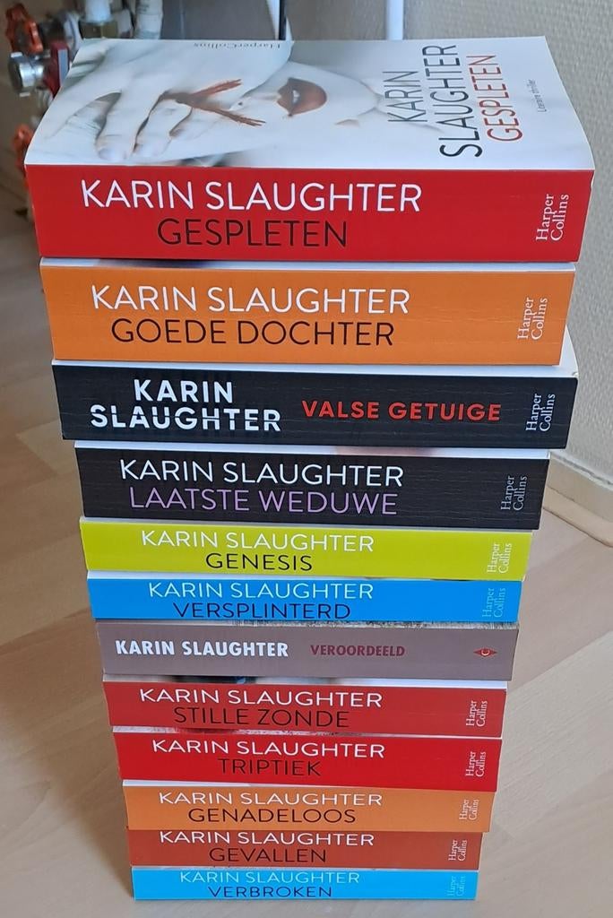 Karin Slaughter boeken - 23 thrillers in goede staat, Boeken, Thrillers, Ophalen of Verzenden, Gelezen, Karin Slaughter
